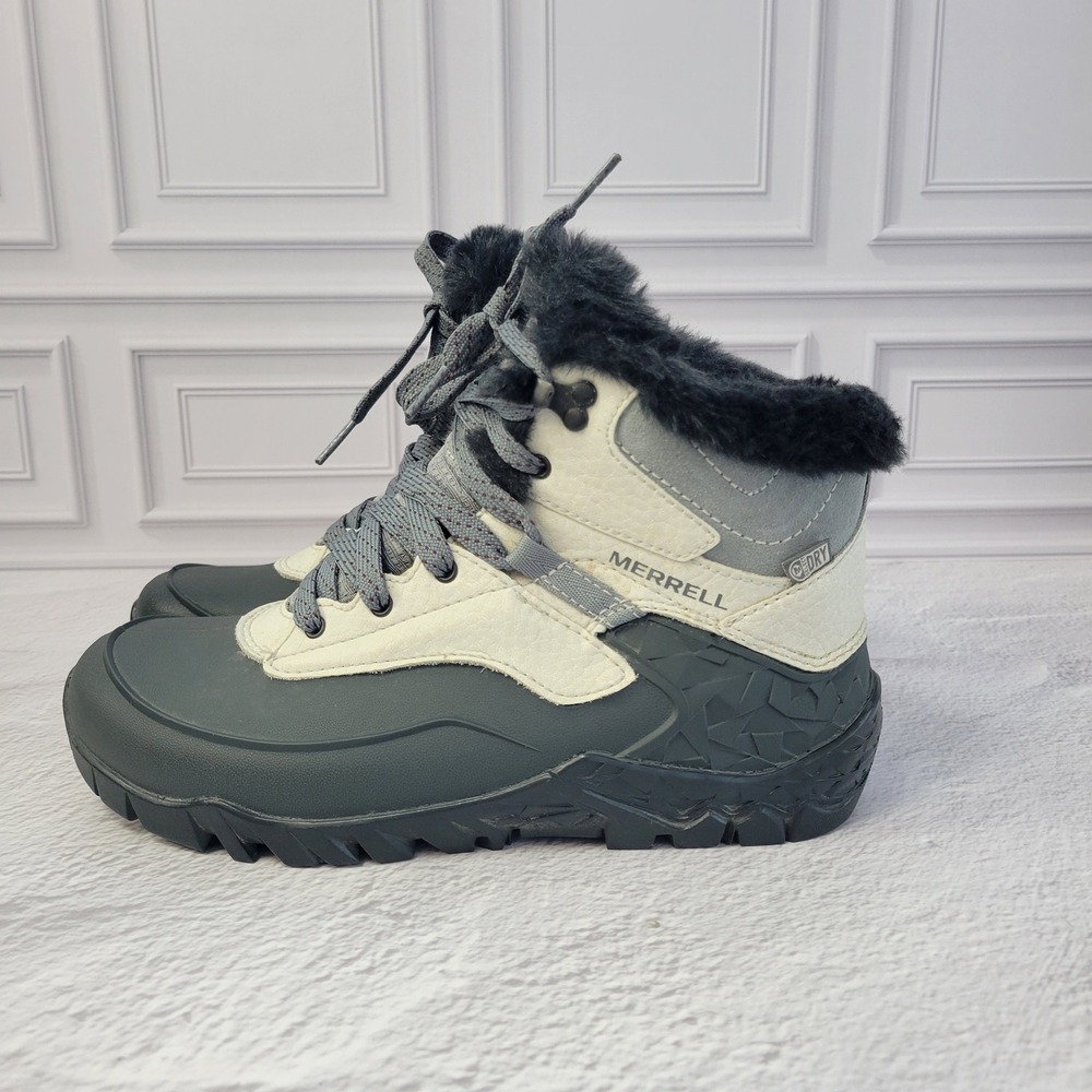 Merrell Aurora 6 White Ice Black Faux Fur Waterproof Women Boots J37224‎ Size 6
